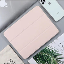 Charger l'image dans la galerie, Coque pour iPad avec Porte-stylo