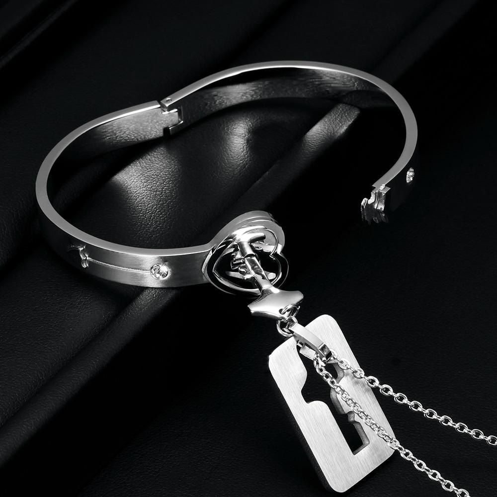 Nom personnalisé Bracelet cœur & pendentif clé pour les couples