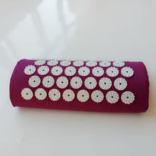 Charger l'image dans la galerie, Tapis YANTRA: massage et stimulation par aiguilles polyvalent contre douleurs et stress Massage Et Relaxation Violet oreiller