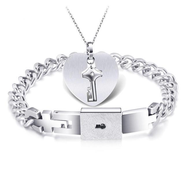 Nom personnalisé Bracelet cœur & pendentif clé pour les couples