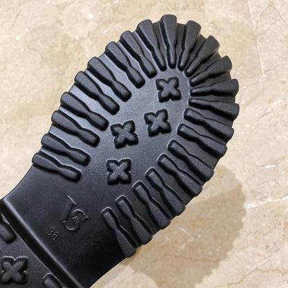 Bottes en Cuir mi-Mollet pour femmes