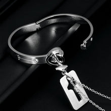 Charger l&#39;image dans la galerie, Nom personnalisé Bracelet cœur &amp; pendentif clé pour les couples
