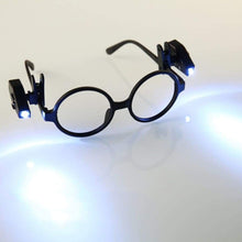 Charger l&#39;image dans la galerie, Mini lumière LED pour lunettes 2pcs- Livraison Gratuite - Book Lights
